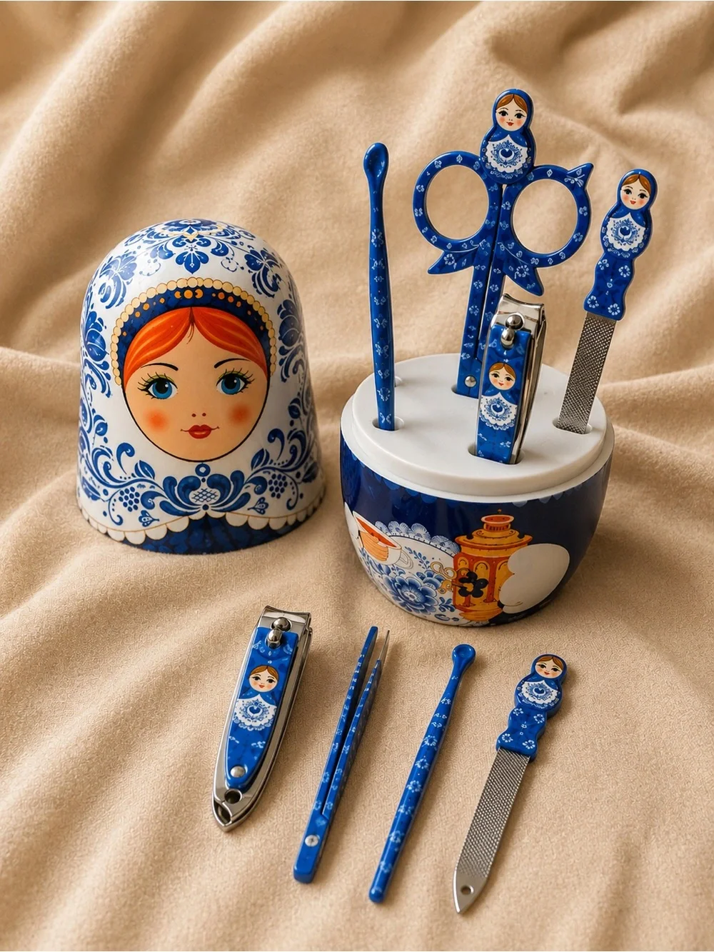 Russian Nesting Doll Manicure Grooming Set 🪆🧖🏽‍♀️ NEW 🎁 Includes tools and case